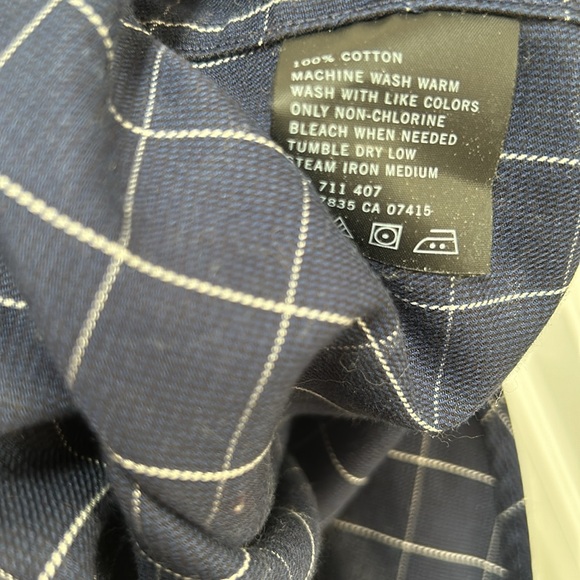 NAUTICA navy & white button down XXL - Picture 4 of 4